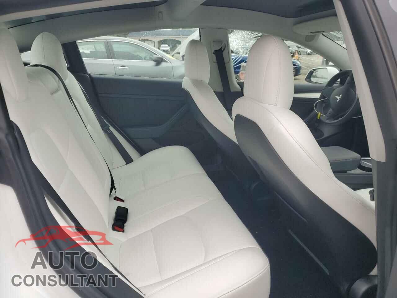 TESLA MODEL 3 2021 - 5YJ3E1EA6MF025109