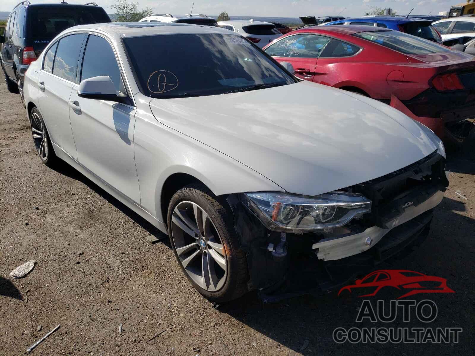 BMW 3 SERIES 2018 - WBA8D9G53JNU70568