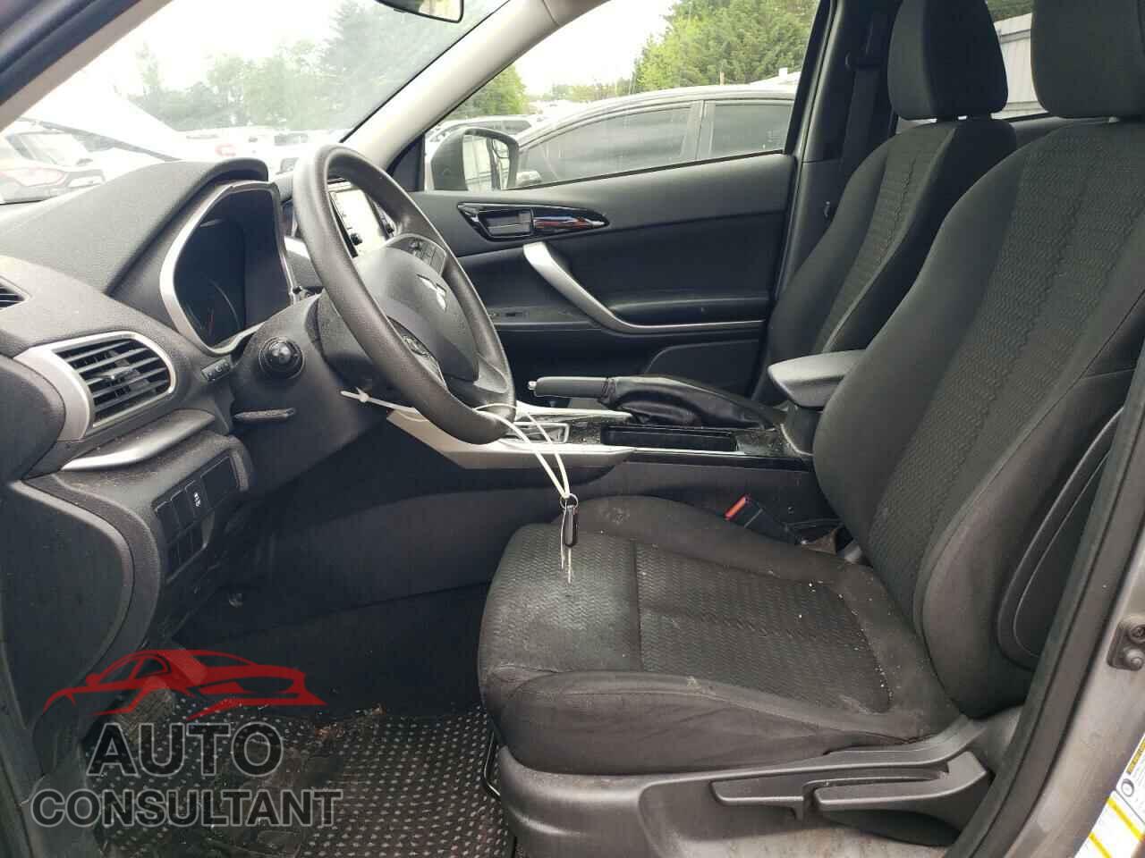 MITSUBISHI ECLIPSE 2019 - JA4AT3AA7KZ046213