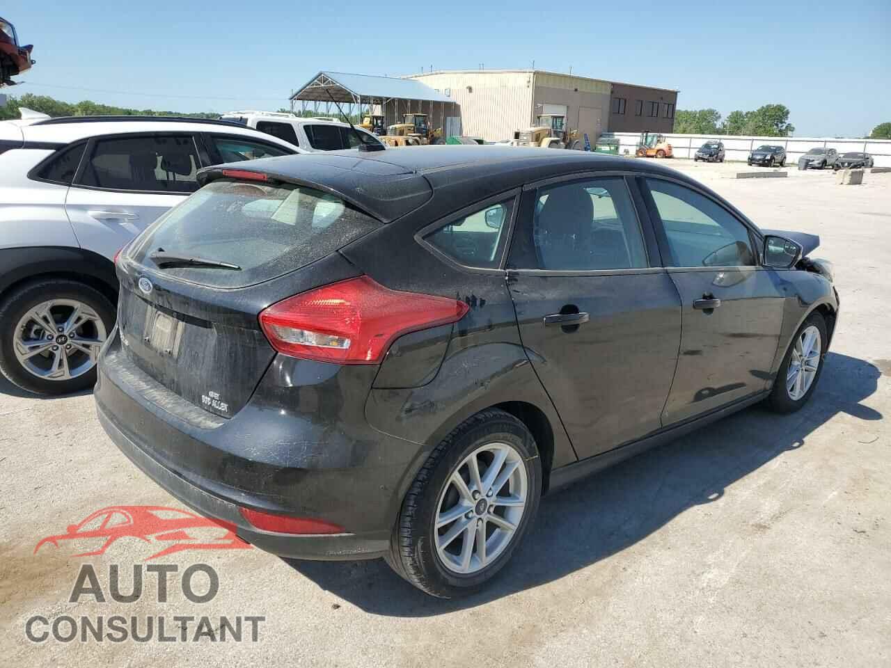 FORD FOCUS 2017 - 1FADP3K29HL206351