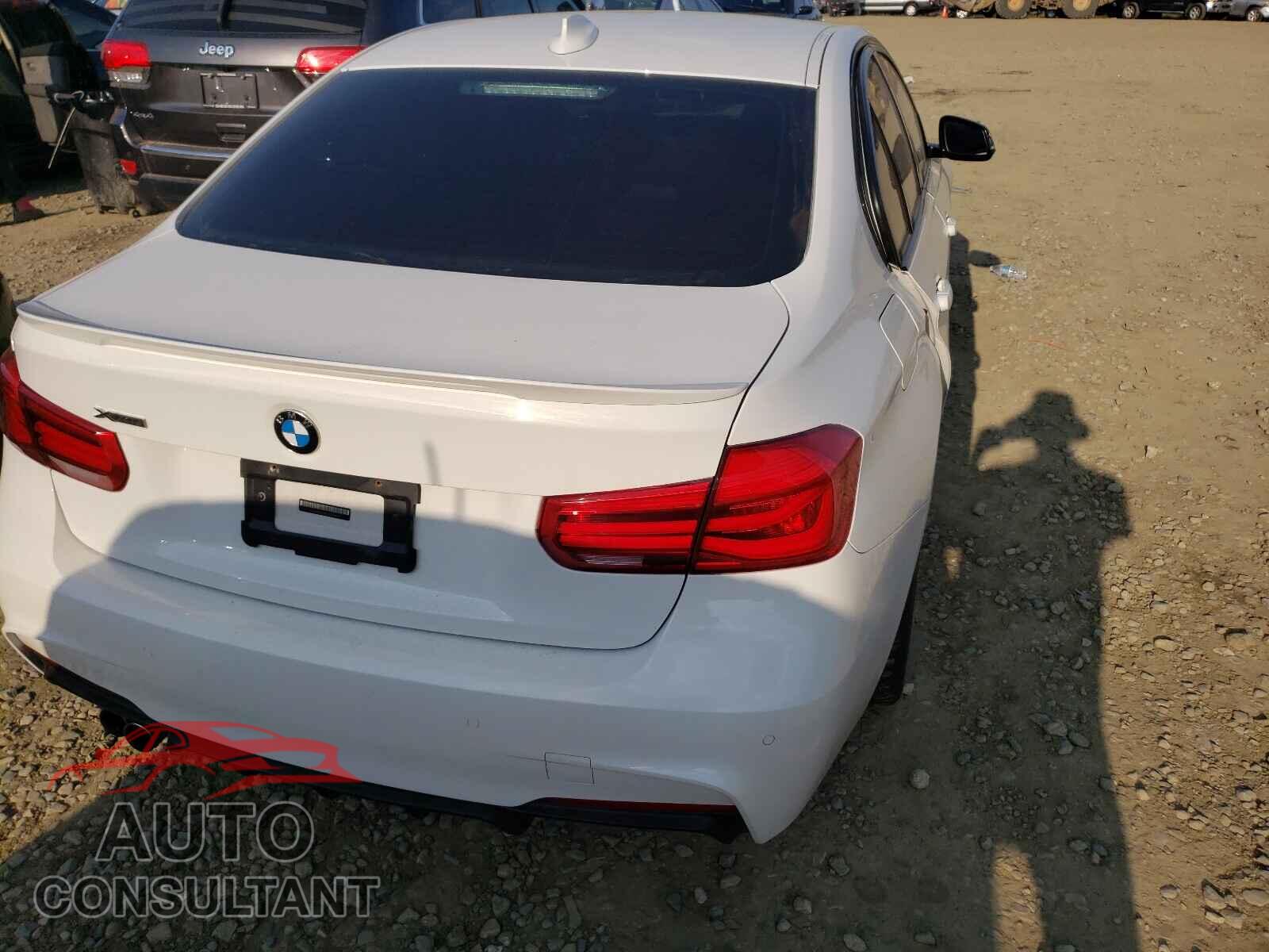 BMW 3 SERIES 2016 - WBA8E3G5XGNU04618