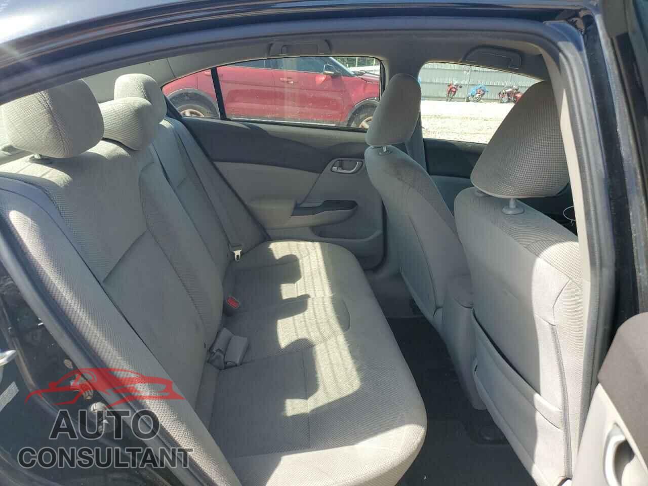 HONDA CIVIC 2012 - 2HGFB2F55CH303523