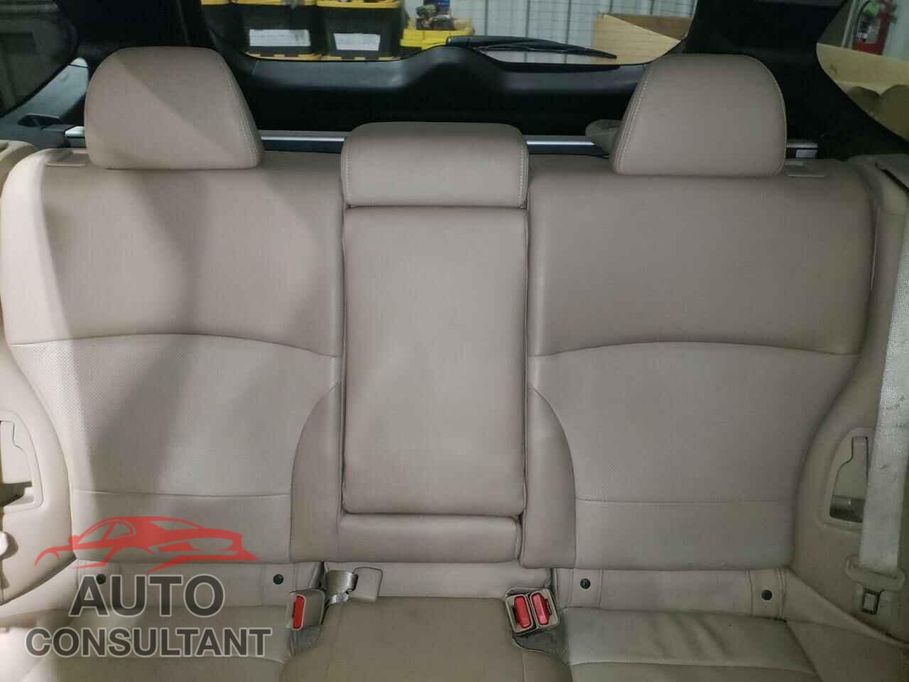 SUBARU OUTBACK 2016 - 4S4BSENC8G3243787