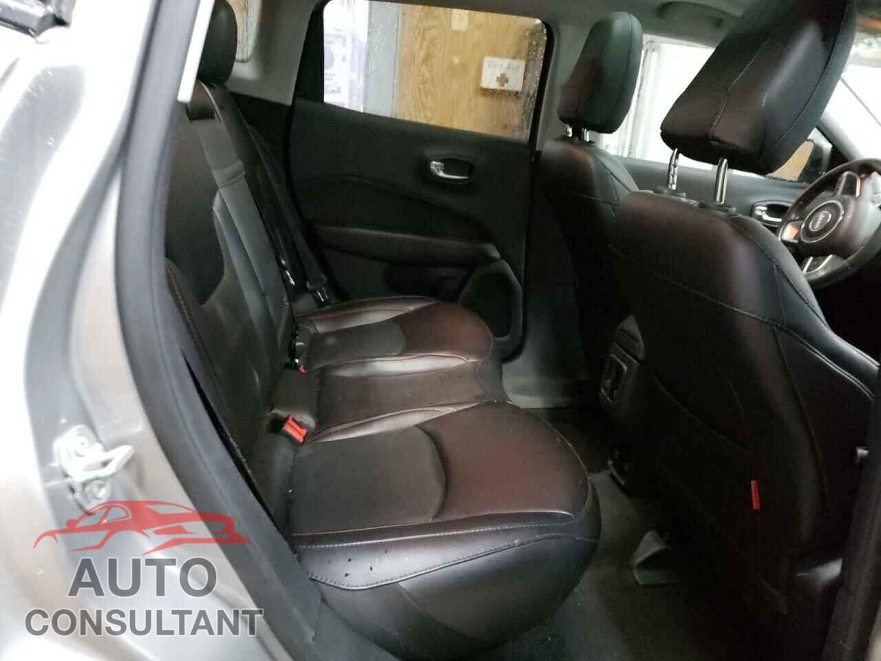 JEEP COMPASS 2020 - 3C4NJDDB4LT112426
