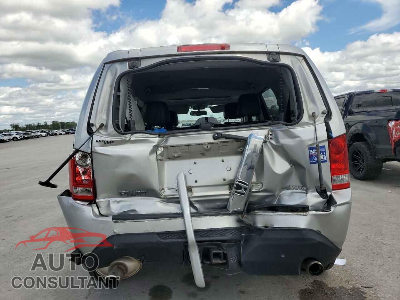 HONDA PILOT 2013 - 5FNYF4H55DB024388