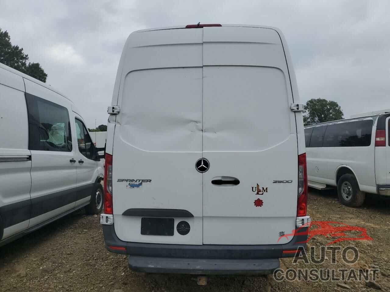 MERCEDES-BENZ SPRINTER 2019 - WD3PF1CD2KP045561