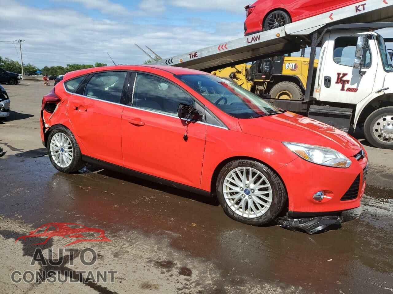 FORD FOCUS 2012 - 1FAHP3M2XCL471979