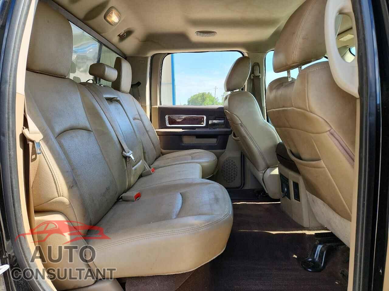 DODGE RAM 1500 2012 - 1C6RD7NT3CS327774