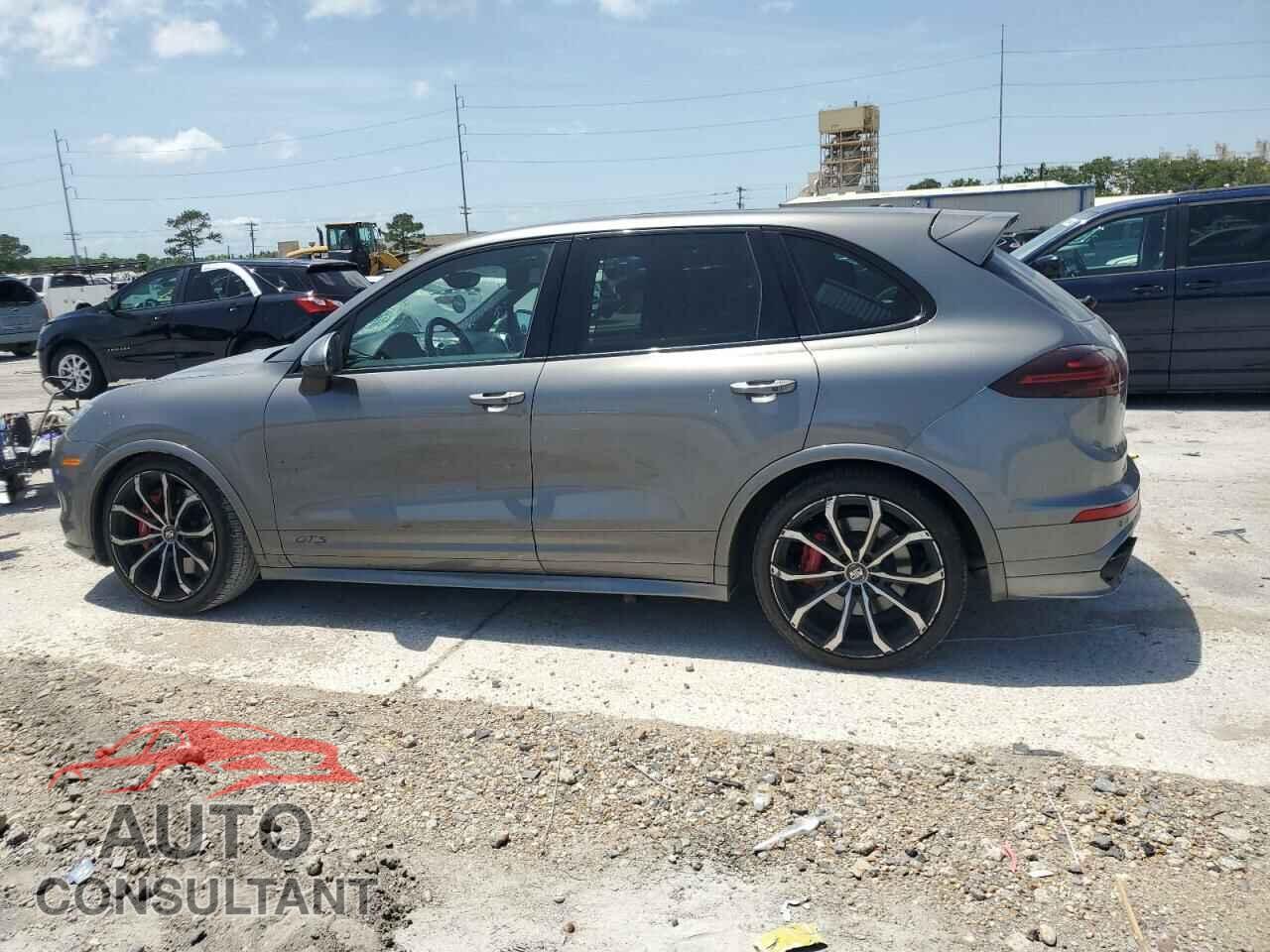 PORSCHE CAYENNE 2017 - WP1AD2A24HLA82506