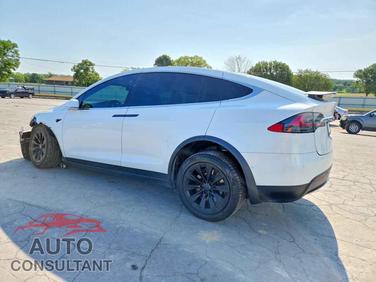 TESLA MODEL X 2017 - 5YJXCDE22HF045994
