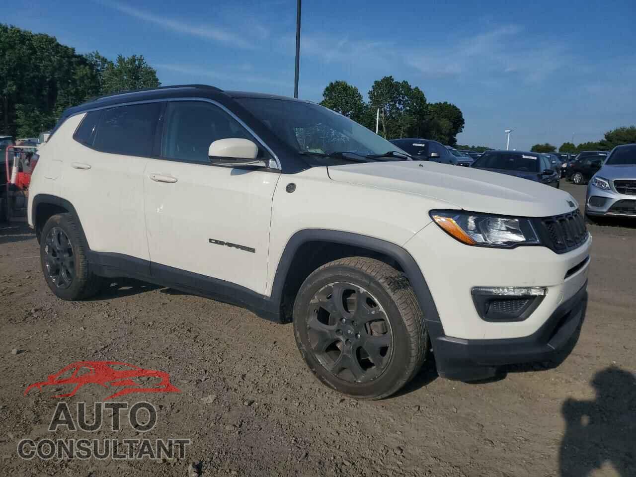 JEEP COMPASS 2017 - 3C4NJDCB9HT611358