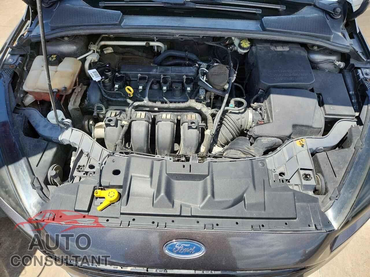 FORD FOCUS 2015 - 1FADP3F2XFL342267