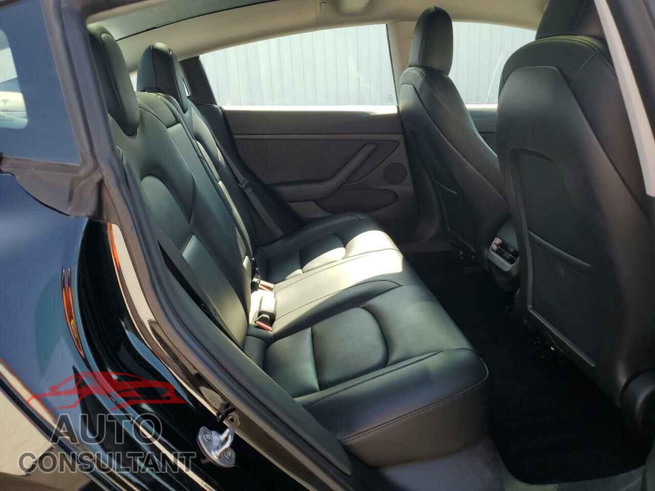 TESLA MODEL 3 2023 - 5YJ3E1EA2PF458186