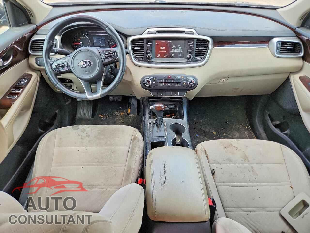 KIA SORENTO 2017 - 5XYPGDA3XHG324802