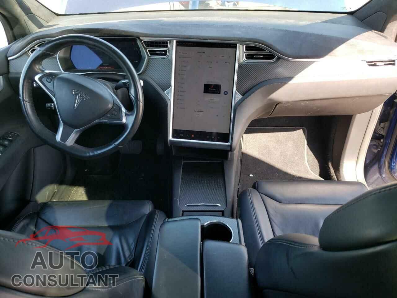 TESLA MODEL X 2017 - 5YJXCDE26HF045674