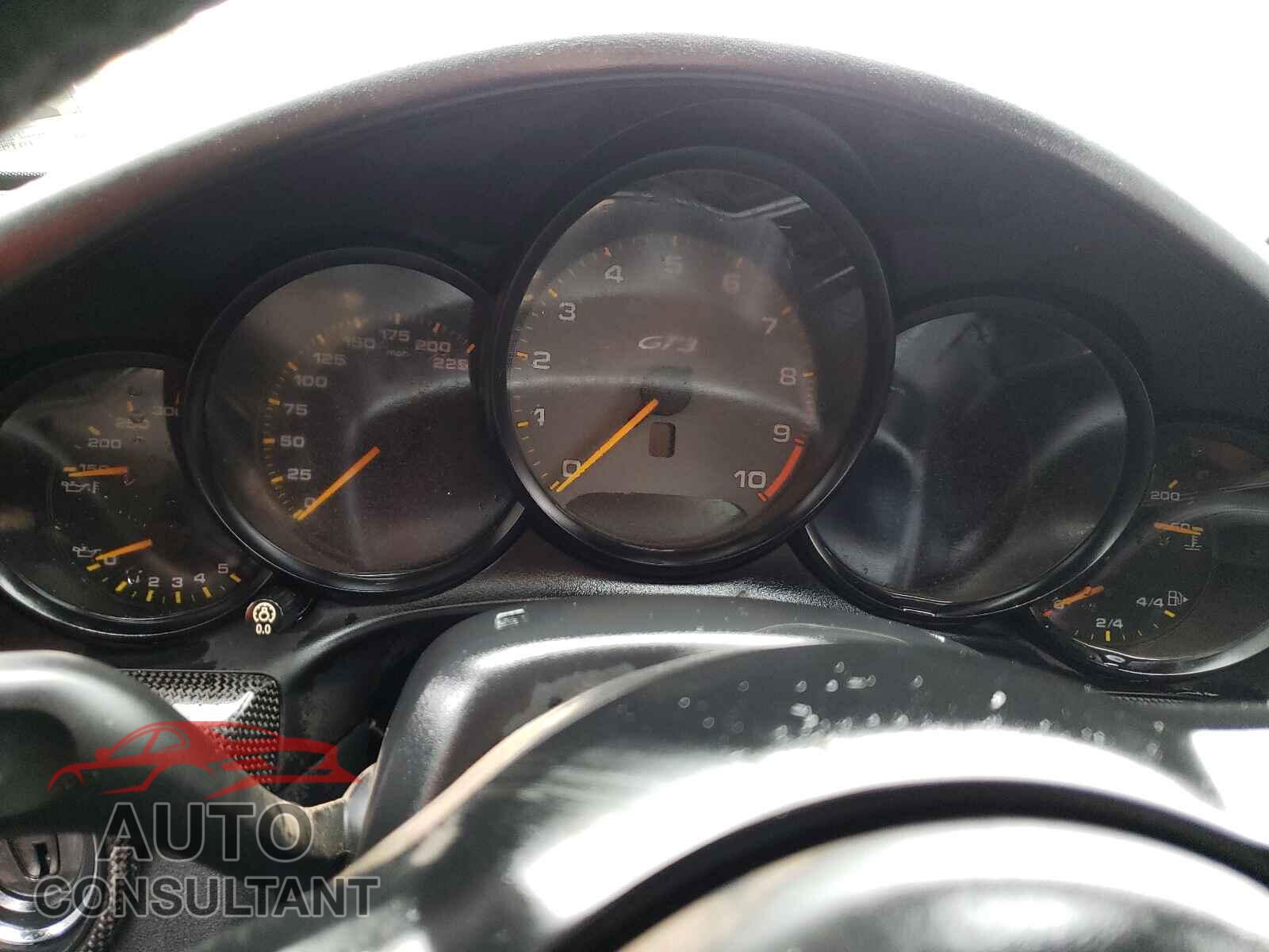 PORSCHE 911 2018 - WP0AC2A93JS175434