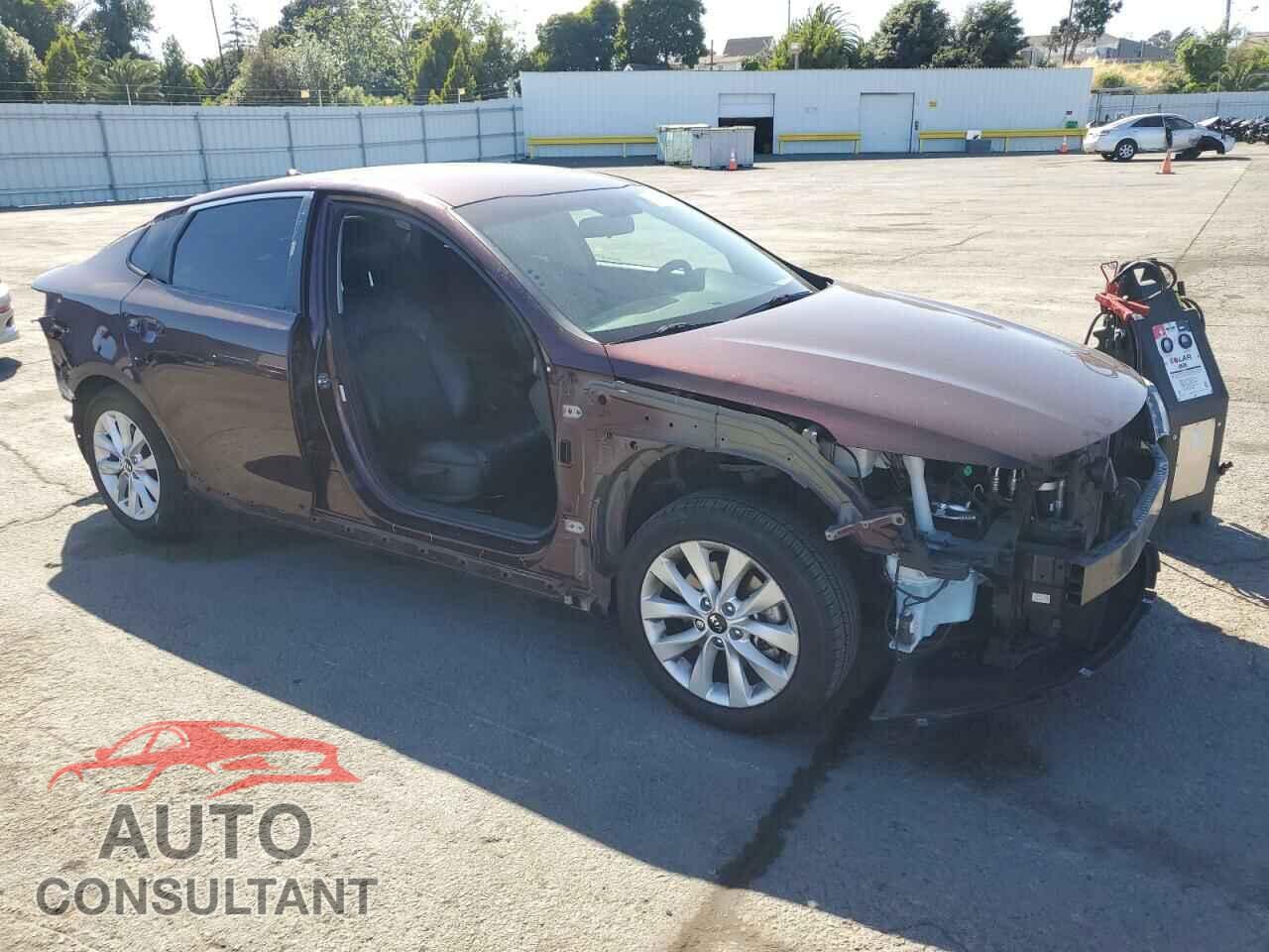 KIA OPTIMA 2018 - 5XXGT4L33JG268124