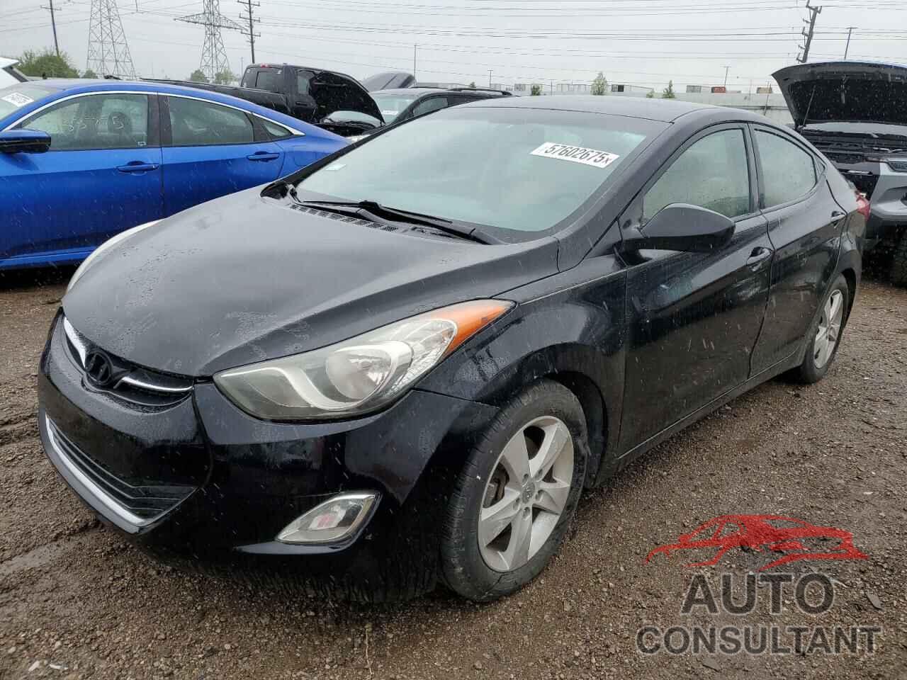 HYUNDAI ELANTRA 2013 - KMHDH4AE7DU550480