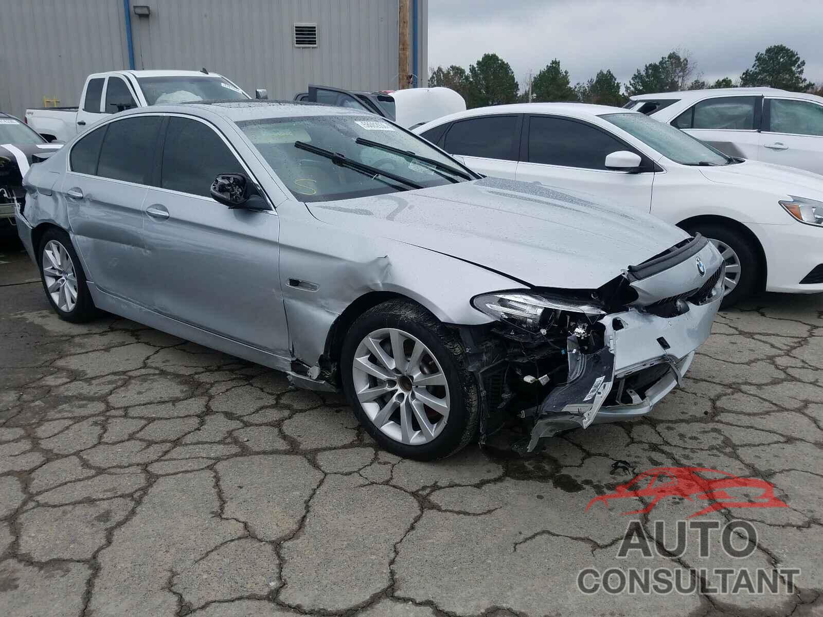 BMW 5 SERIES 2016 - WBA5B1C54GG552287