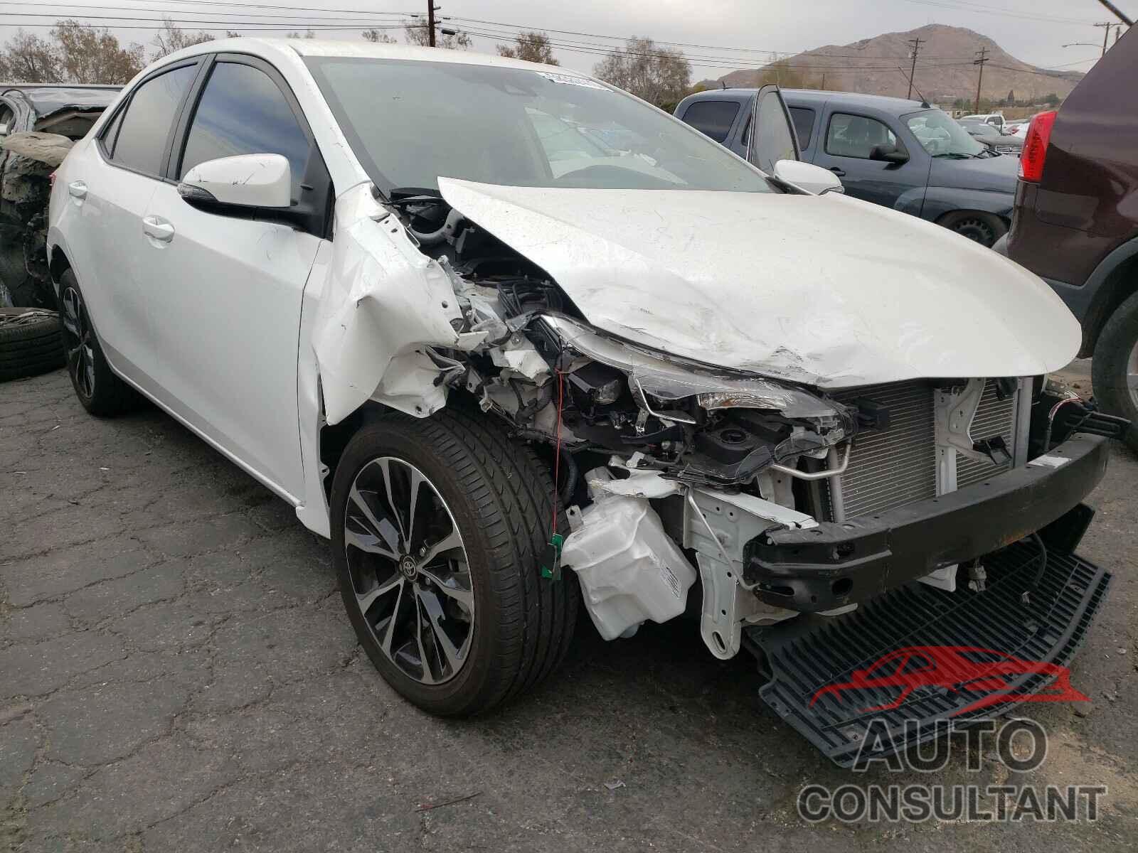 TOYOTA COROLLA 2018 - 5YFBURHEXJP848279