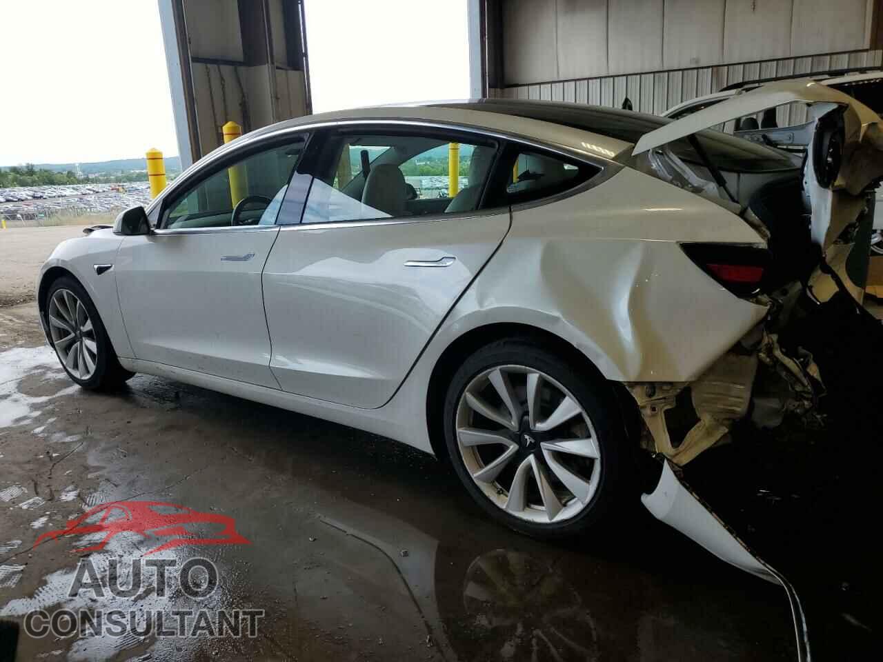 TESLA MODEL 3 2018 - 5YJ3E1EB3JF112292