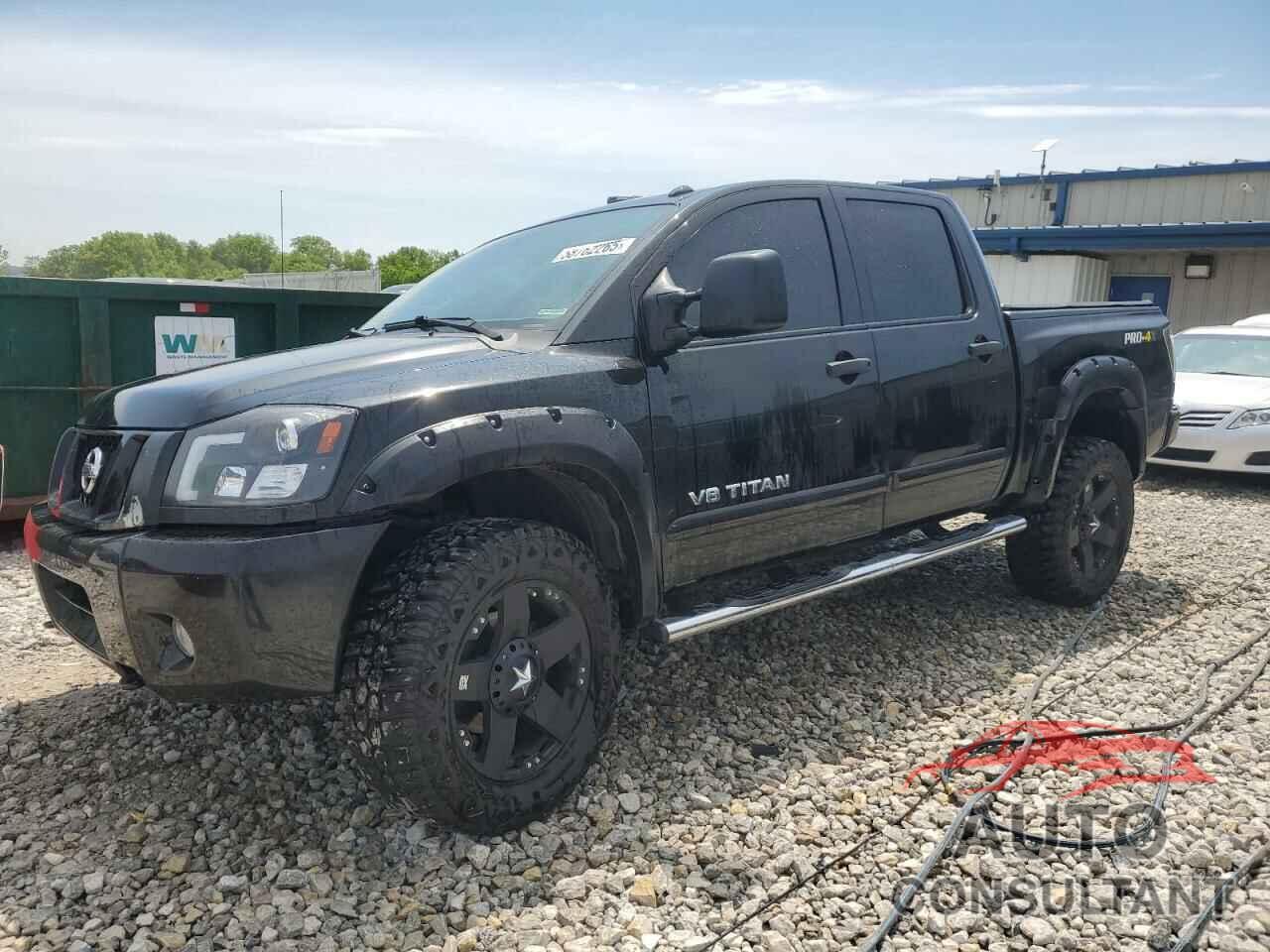 NISSAN TITAN 2015 - 1N6AA0EC4FN511210