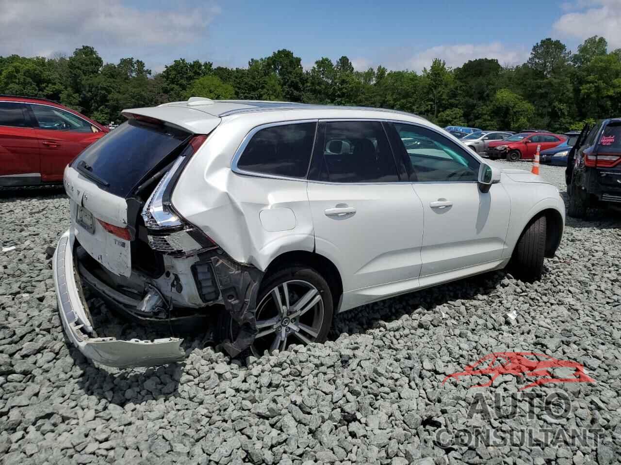 VOLVO XC60 2021 - YV4102RK0M1723848