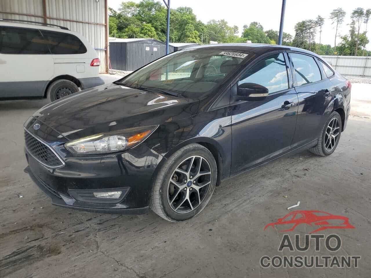 FORD FOCUS 2018 - 1FADP3H2XJL255619