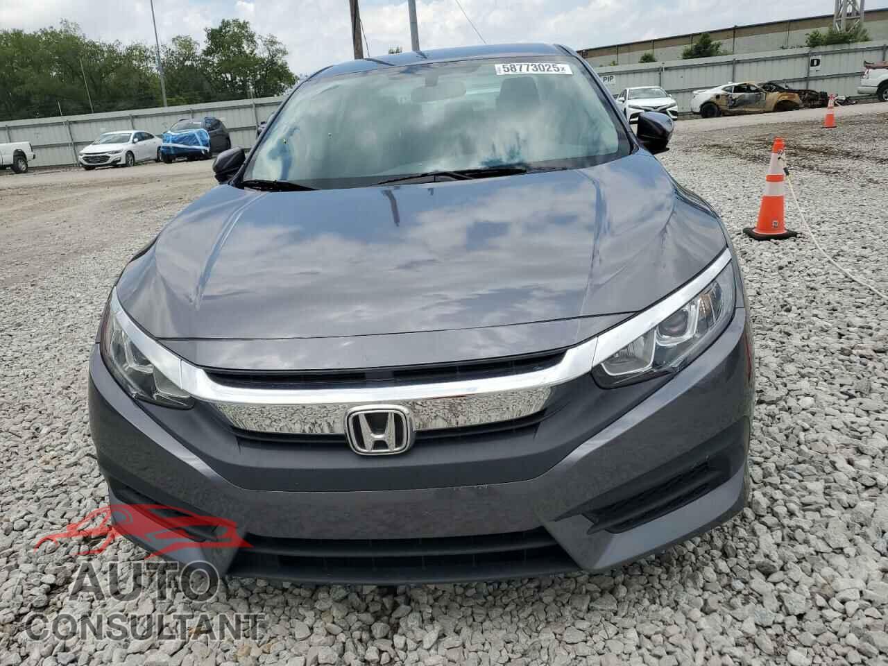 HONDA CIVIC 2017 - 19XFC2F55HE070967