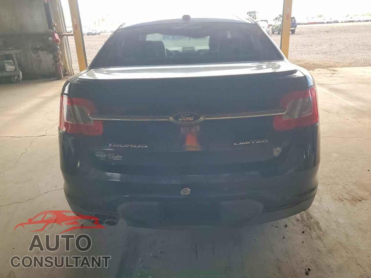 FORD TAURUS 2011 - 1FAHP2FW4BG178094