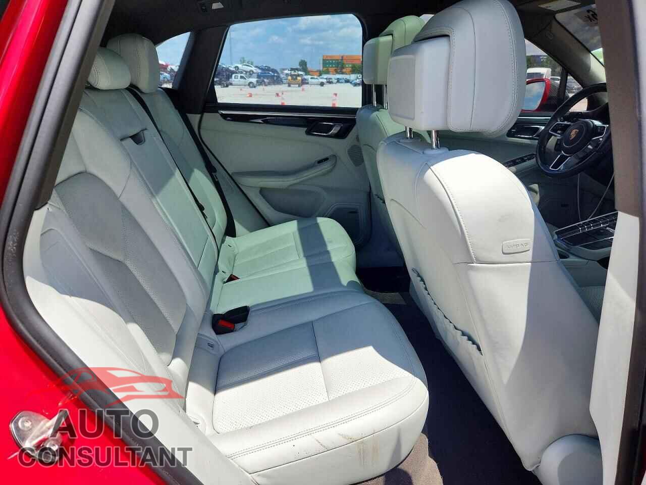 PORSCHE MACAN 2018 - WP1AB2A55JLB36899