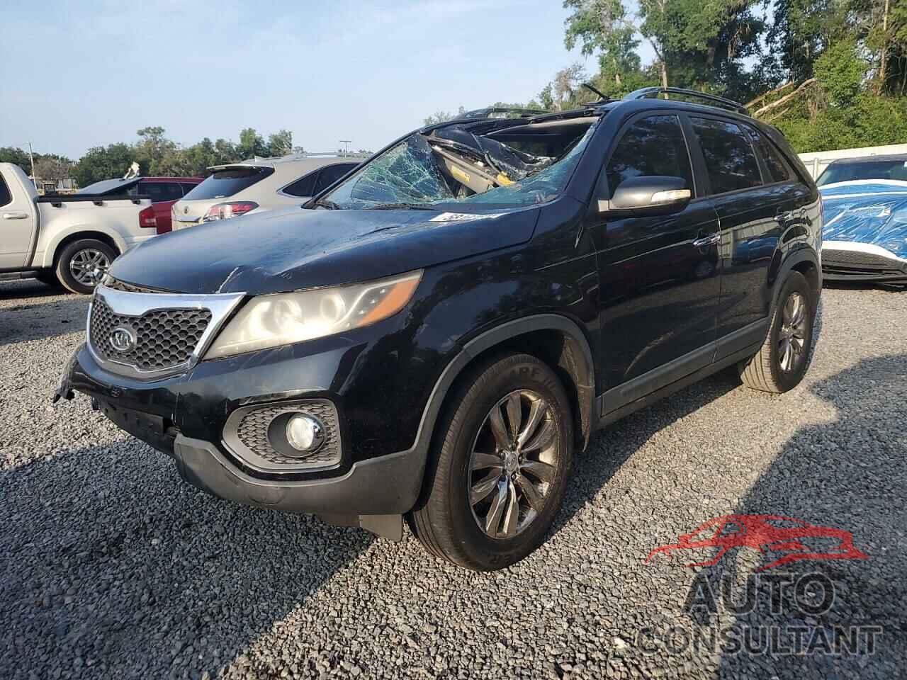 KIA SORENTO 2011 - 5XYKU4A26BG112853