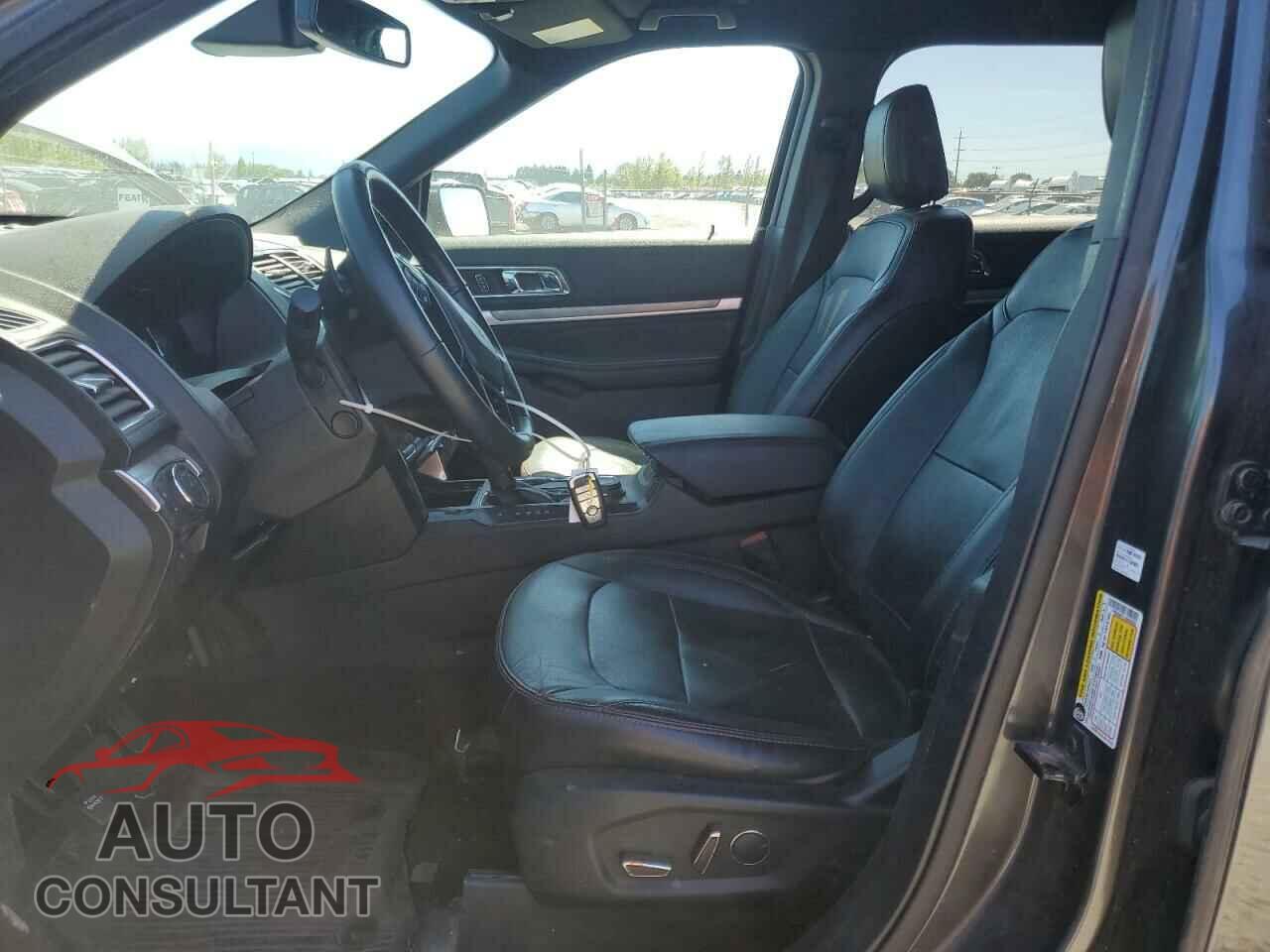 FORD EXPLORER 2018 - 1FM5K8GT1JGB83055