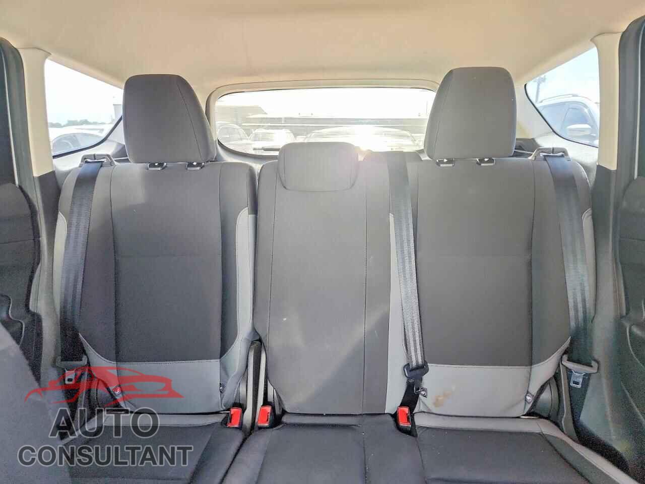 FORD ESCAPE 2016 - 1FMCU0F72GUC57746