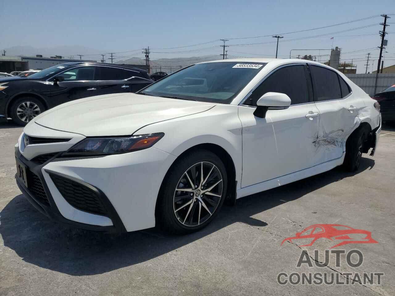 TOYOTA CAMRY 2022 - 4T1T11AK0NU680686