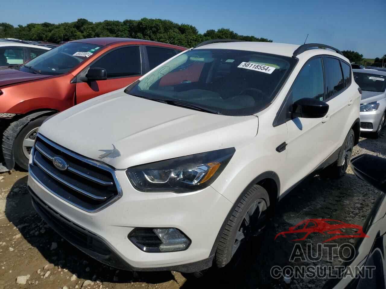 FORD ESCAPE 2019 - 1FMCU0GD6KUB94664