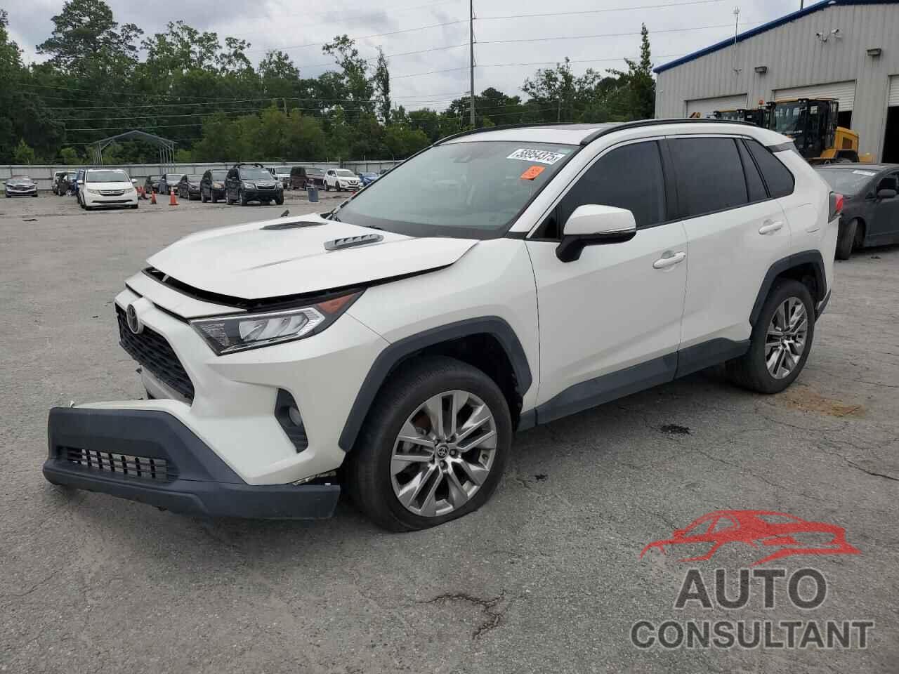 TOYOTA RAV4 2021 - 2T3C1RFV2MW136150