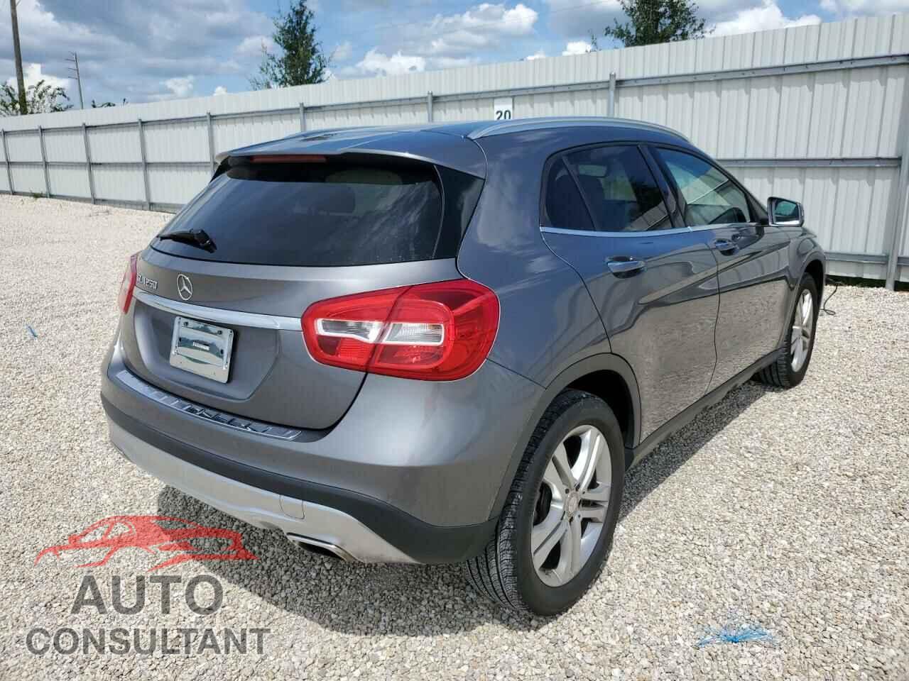MERCEDES-BENZ GLA-CLASS 2016 - WDCTG4EB3GJ212657