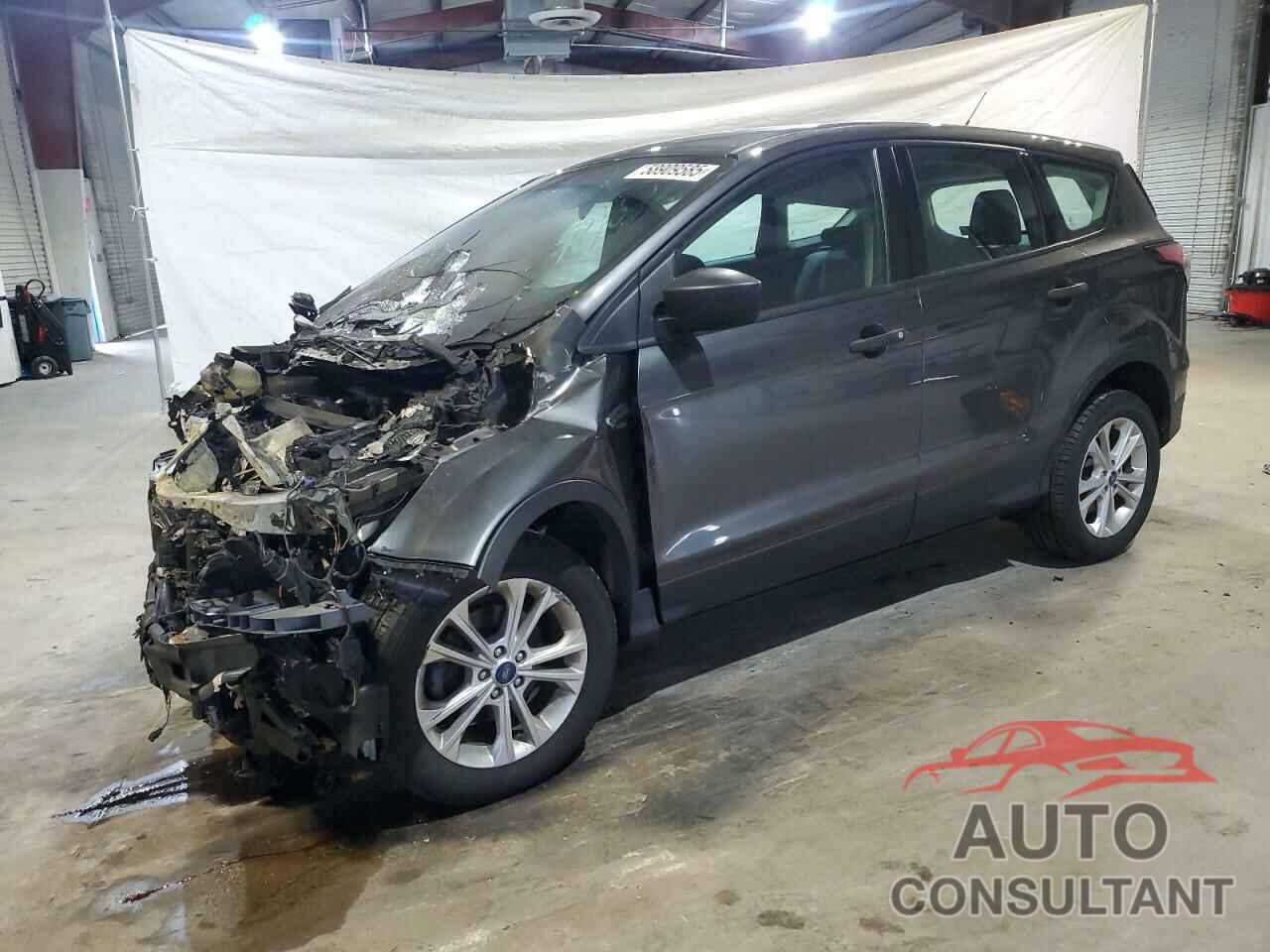 FORD ESCAPE 2017 - 1FMCU0F7XHUD80597