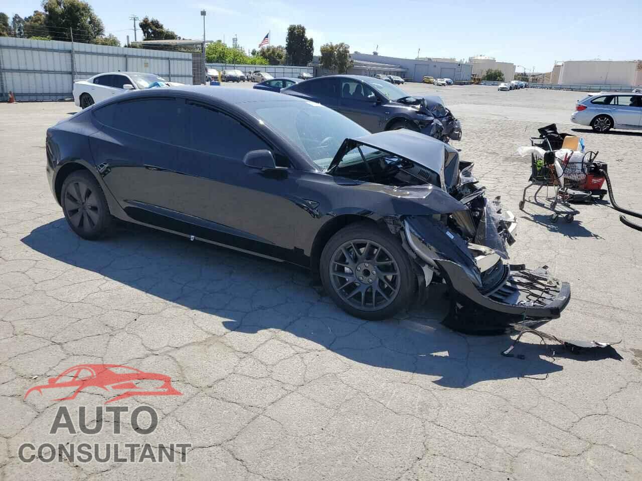 TESLA MODEL 3 2024 - 5YJ3E1EA9RF727173