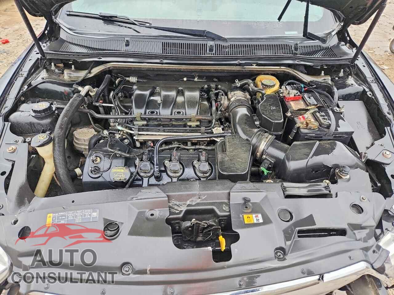 FORD TAURUS 2015 - 1FAHP2E85FG176153