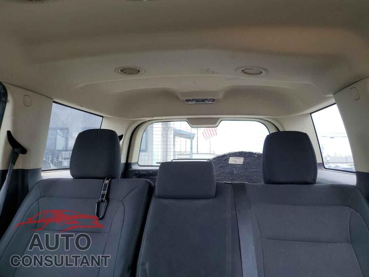 FORD FLEX 2017 - 2FMGK5B80HBA06122