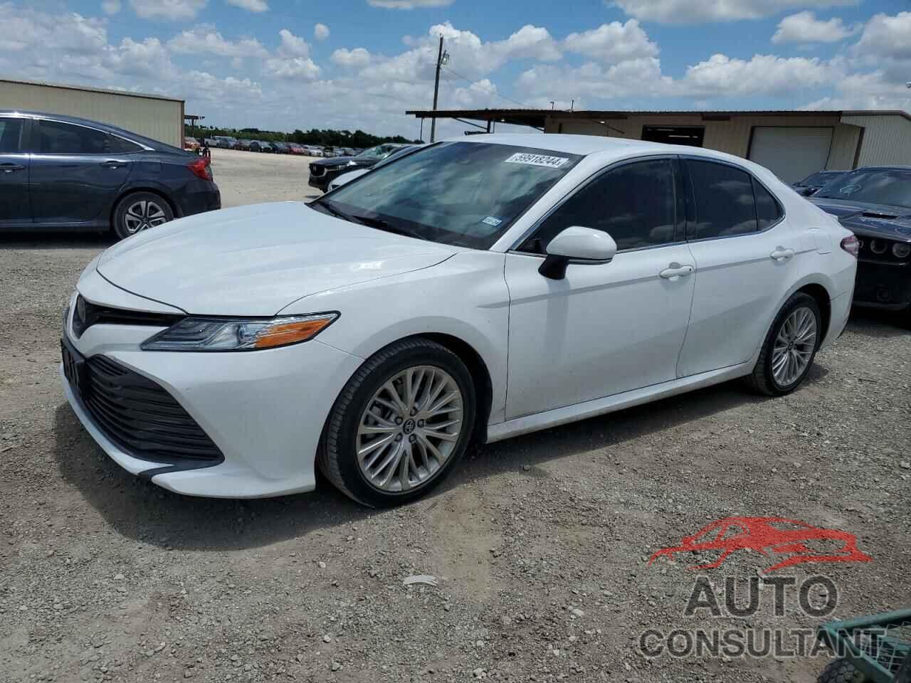 TOYOTA CAMRY 2019 - 4T1B11HK8KU750500