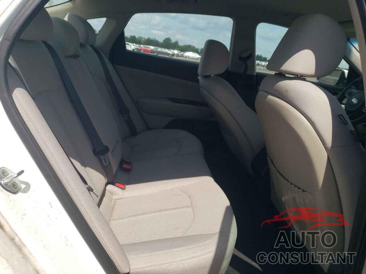 KIA OPTIMA 2016 - KNAGT4L38G5070438