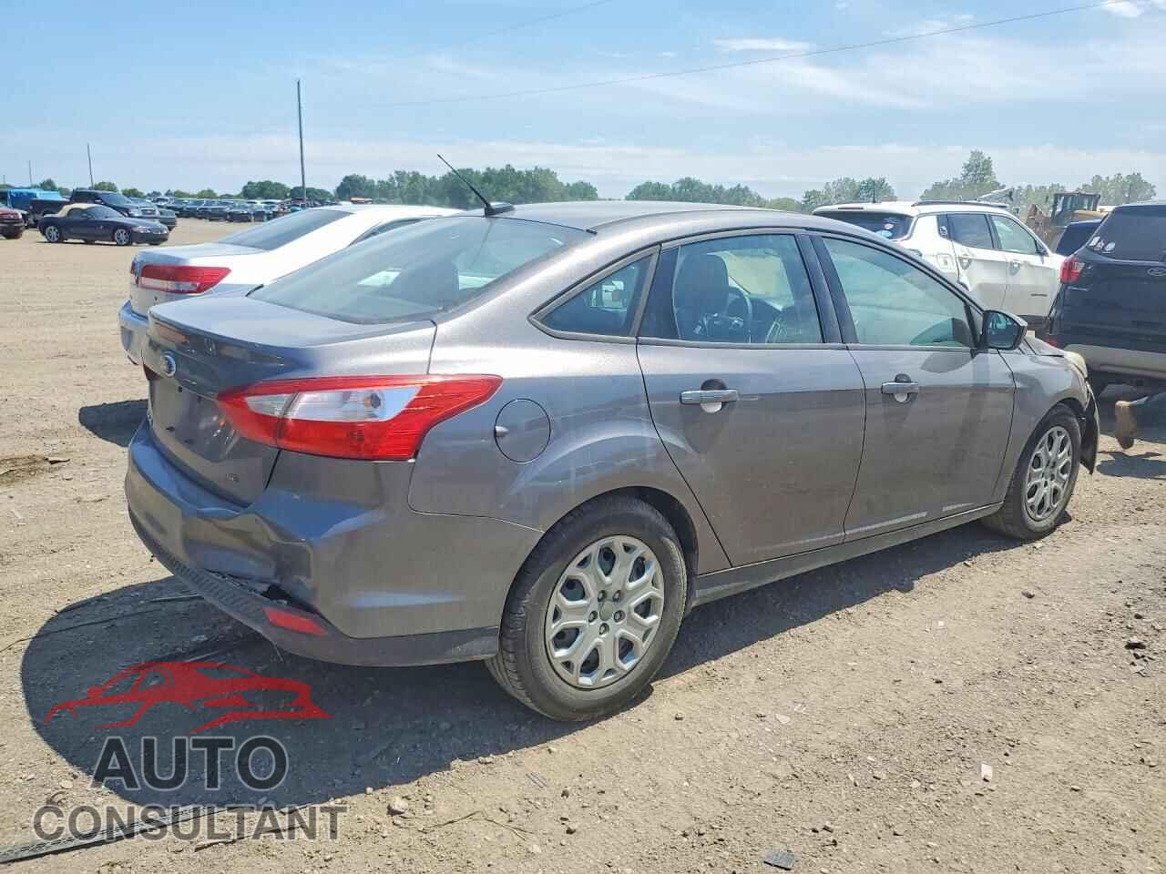 FORD FOCUS 2012 - 1FAHP3F26CL162572
