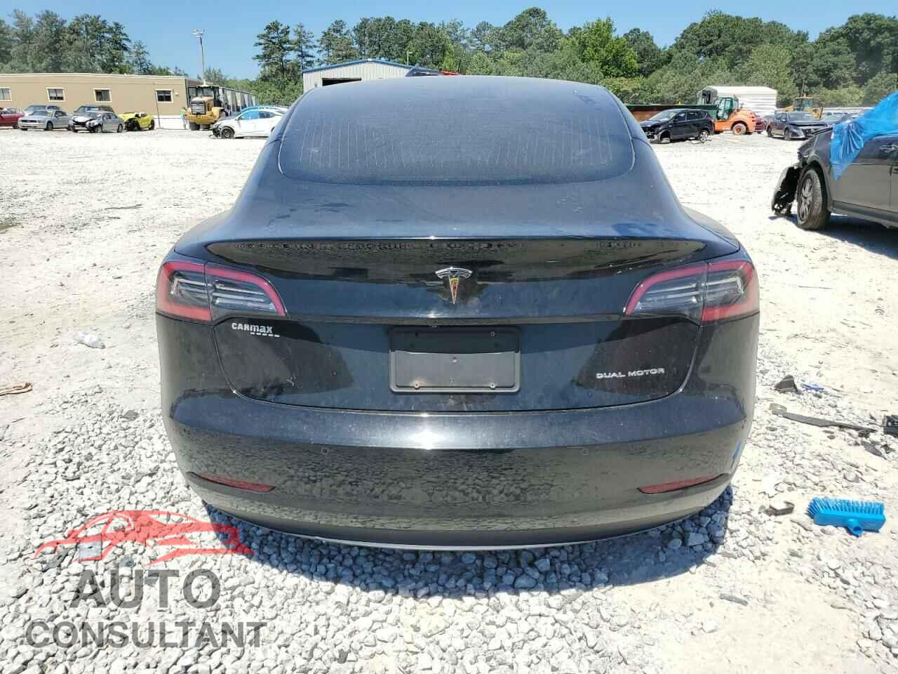 TESLA MODEL 3 2019 - 5YJ3E1EB4KF384965