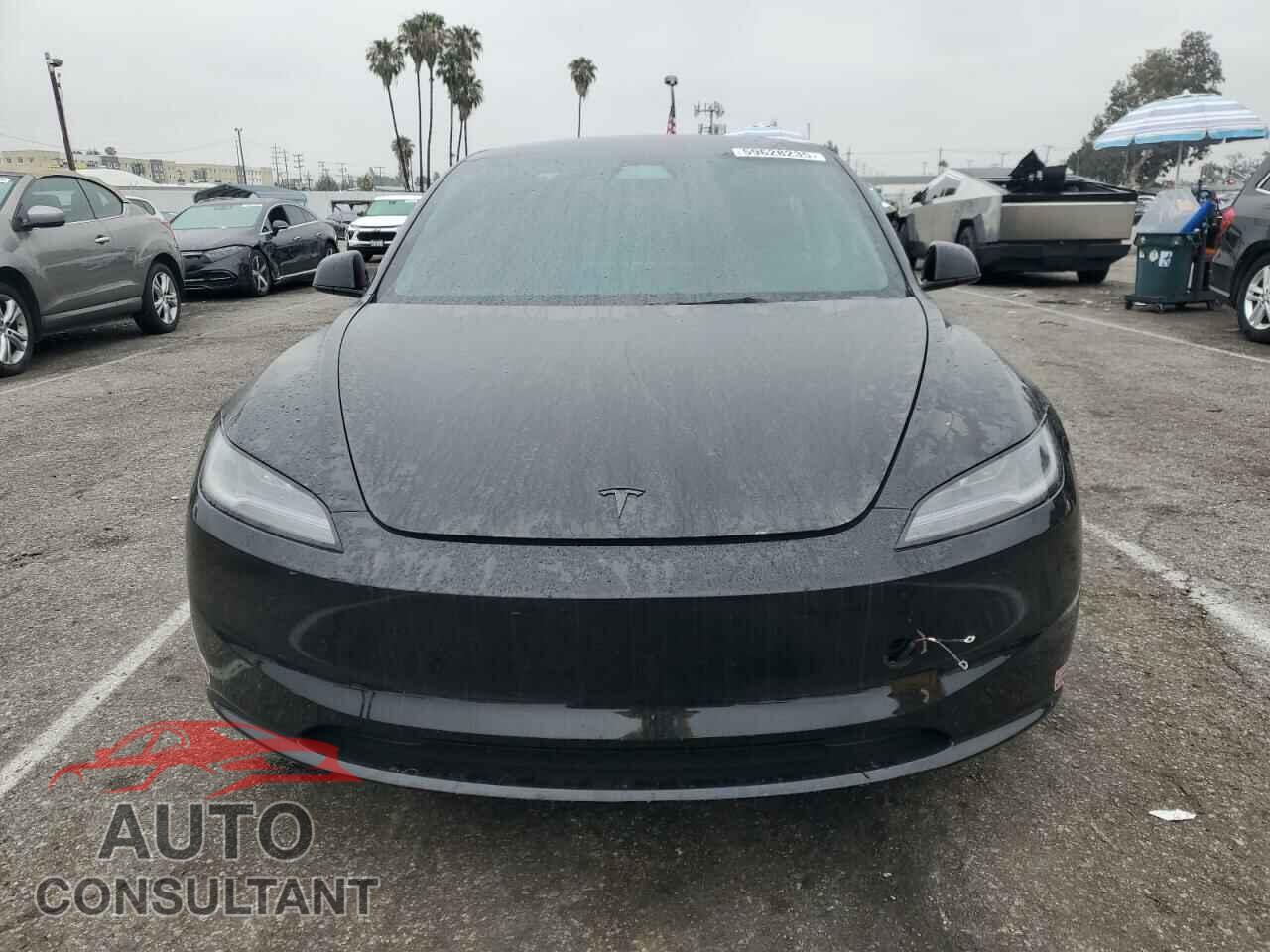 TESLA MODEL 3 2024 - 5YJ3E1EA3RF740372