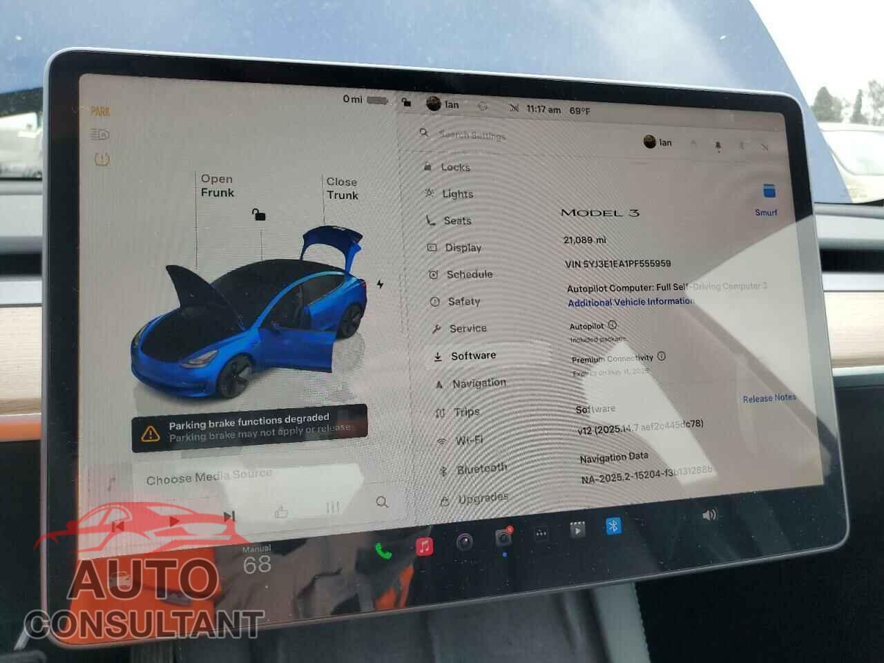 TESLA MODEL 3 2023 - 5YJ3E1EA1PF555959