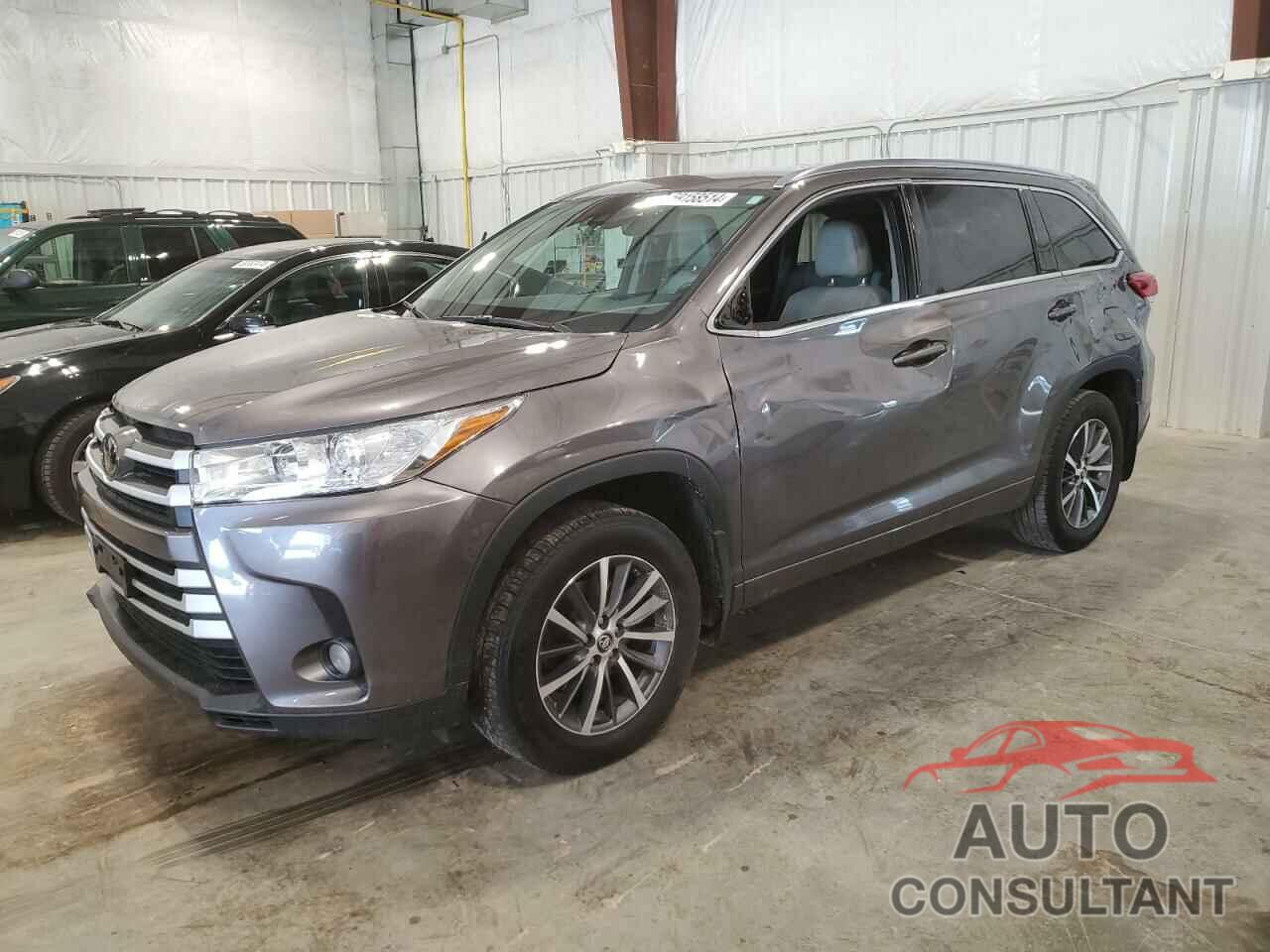 TOYOTA HIGHLANDER 2017 - 5TDJZRFH9HS387961