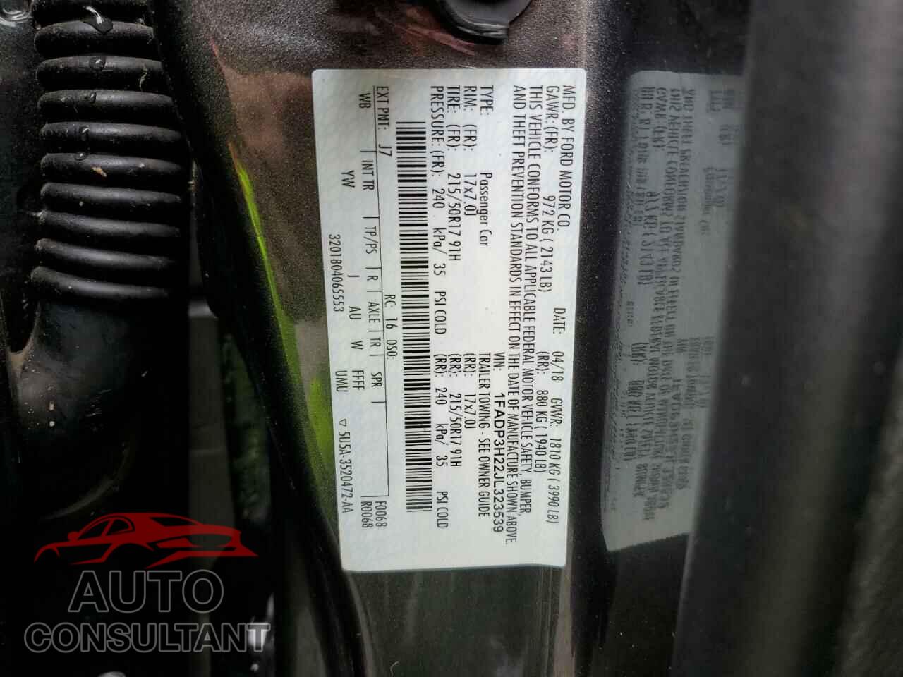 FORD FOCUS 2018 - 1FADP3H22JL323539